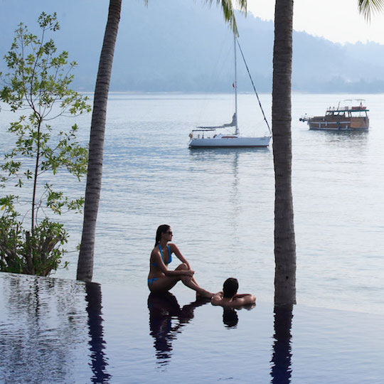 pangkor-laut-resort-malaysia-overwater-bungalows-photo-6