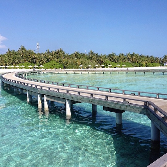 velassaru-maldives-resort-water-villa-room-402-guest-photo-2