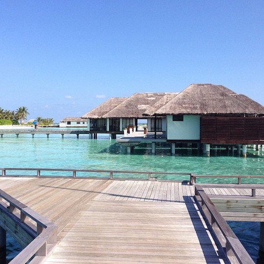 velassaru-maldives-resort-water-villa-room-402-guest-photo-9