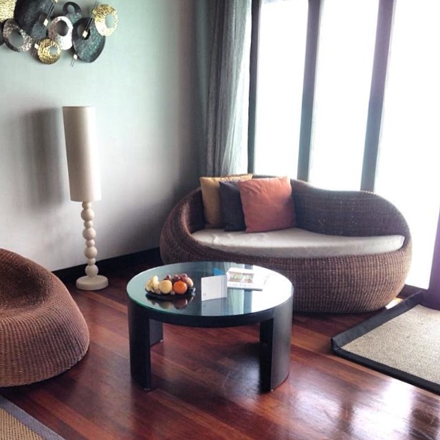 velassaru-maldives-resort-water-villa-room-405-guest-photo-9