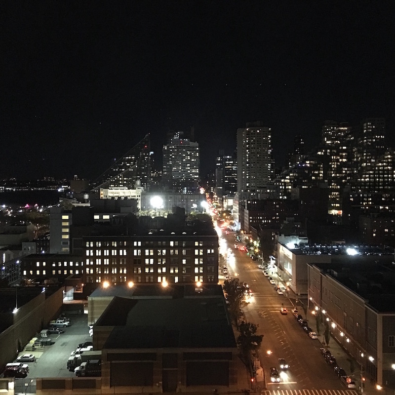 ink-48-new-york-king-premier-room-1409-guest-photo-10