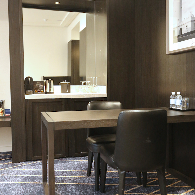 kimpton-margot-sydney-hotel-corner-suite-room-218-photo-9