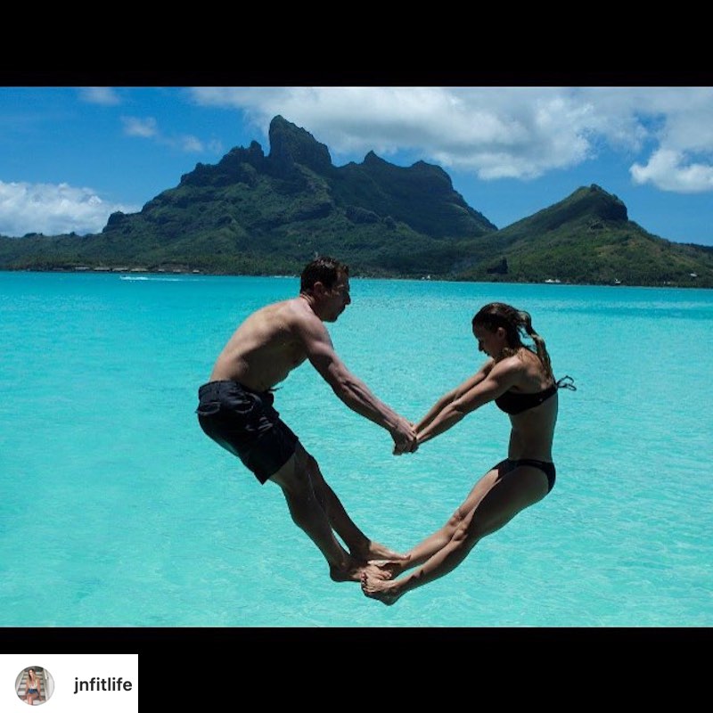 four-seasons-bora-bora-french-polynesia-overwater-bungalow-room-305-guest-photo-4
