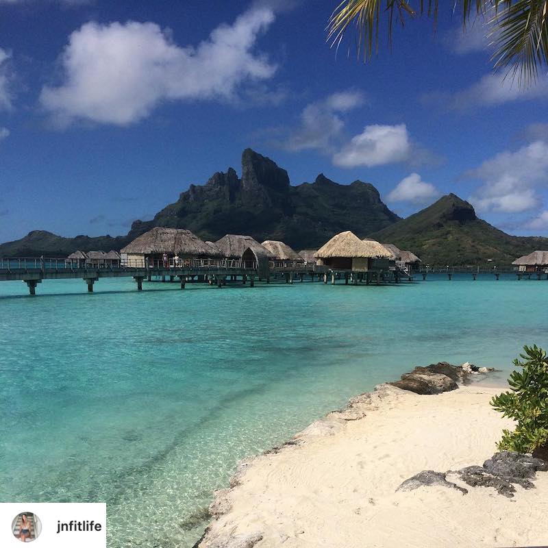 four-seasons-bora-bora-french-polynesia-overwater-bungalow-room-305-guest-photo-6