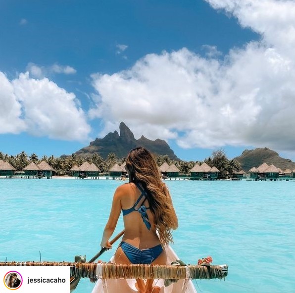 st-regis-bora-bora-resort-overwater-bungalow-suite-guest-photo-4