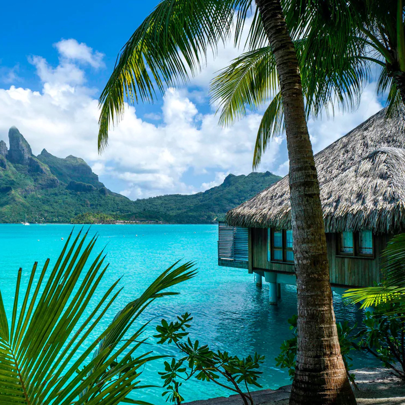st-regis-resort-bora-bora-overwater-deluxe-suite-villa-room-219-3