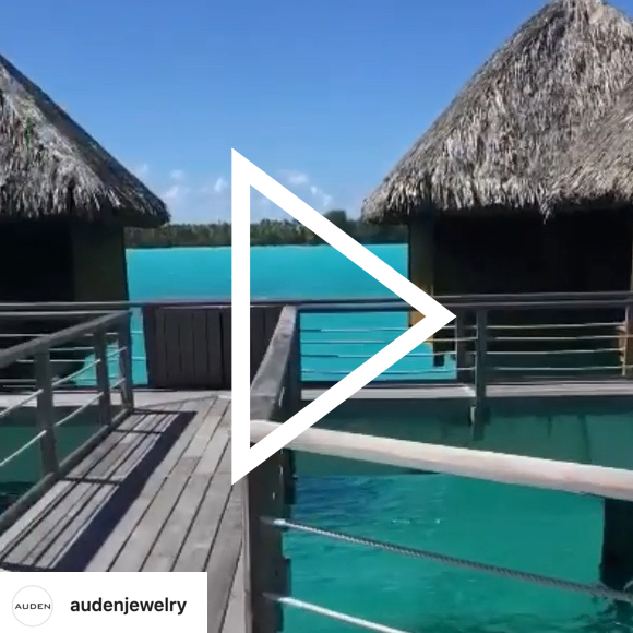 st-regis-resort-bora-bora-overwater-bungalow-room-316-guest-video-1